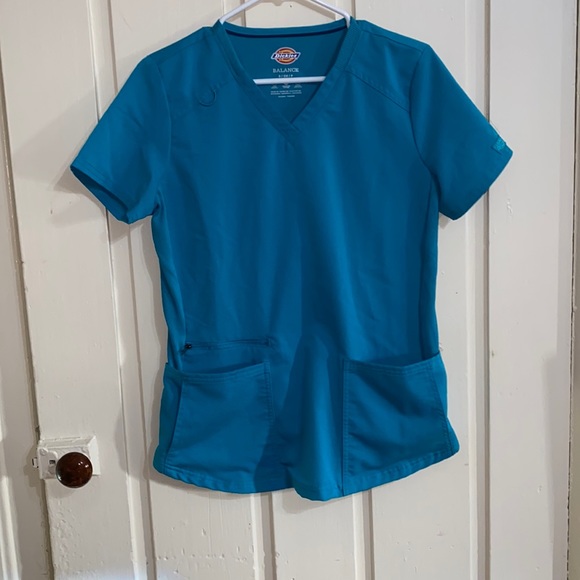 Dickies Scrub Top - Picture 1 of 4